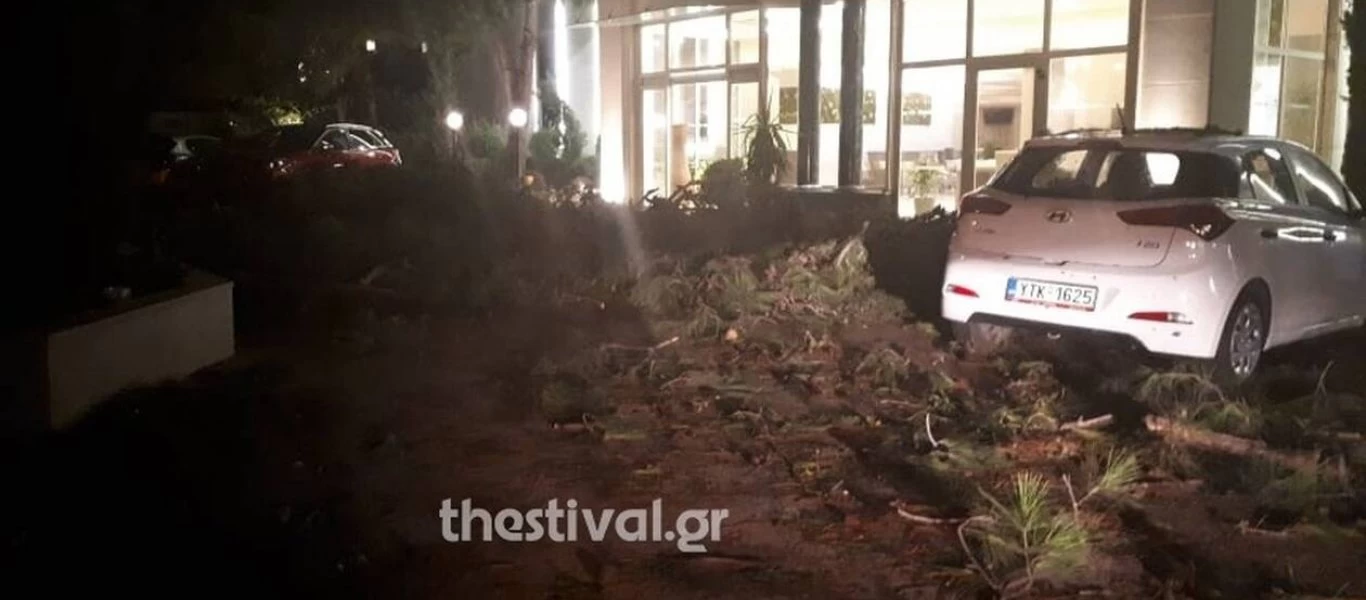 Βίντεο που σοκάρει από τη θεομηνία στην Χαλκιδική - Θυμίζει βομβαρδισμένο τοπίο